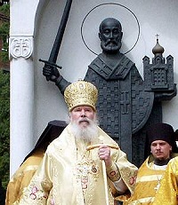 Святейший Патриарх совершил богослужения в Николо-Угрешском ставропигиальном мужском монастыре