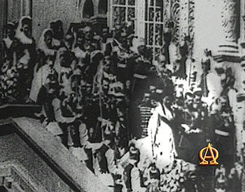 Торжественное шествие из Успенского собора во время коронации