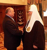 Святейший Патриарх Алексий встретился с Председателем Правительства Российской Федерации М.Е.Фрадковым