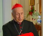 Папа Бенедикт XVI посетил в больнице кардинала Эчегарая