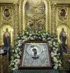 В канун празднования иконе Божией Матери «Споручница грешных» Святейший Патриарх Кирилл совершил утреню с чтением Акафиста Пресвятой Богородице