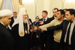 Святейший Патриарх Кирилл: «Сама природа религии предполагает самое активное и положительное вовлечение верующих людей в решение тех проблем, перед которыми стоят сегодня наши народы и все человечество»
