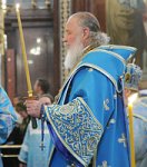 Предстоятель Русской Церкви совершил в Храме Христа Спасителя всенощное бдение с чином Погребения Пресвятой Богородицы