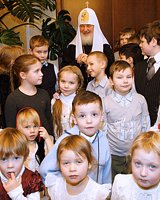 Предстоятель Русской Церкви посетил Патриарший Рождественский праздник в Московском Кремле