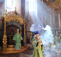 В день Святой Троицы Предстоятель Русской Церкви совершил Божественную литургию в Троице-Сергиевой лавре