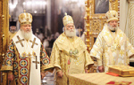 В неделю по Богоявлении Блаженнейший Патриарх Феодор, Святейший Патриарх Кирилл и Блаженнейший Митрополит Христофор совершили Божественную литургию в Храме Христа Спасителя