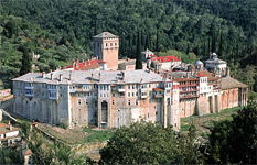 В сербском монастыре Хиландар на Афоне освятили восстановленную часть братского корпуса