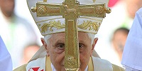 Бенедикт XVI отслужил Мессу вместе со своими бывшими учениками