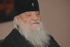 Патриаршее поздравление митрополиту Феодосию (Процюку) с 70-летием служения в священном сане