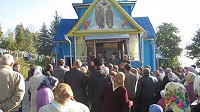 В Тернопольской области раскольники и националисты "Правого сектора" захватили храм