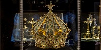 Во Франции украдена Лионская корона Девы Марии