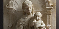В итальянской Ферраре завершена реставрация барельефа Антонио Росселлино «Мадонна с Младенцем»