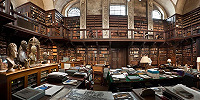 Собор Святого Павла в Британии впервые допустил посетителей в свою секретную 300-летнюю библиотеку