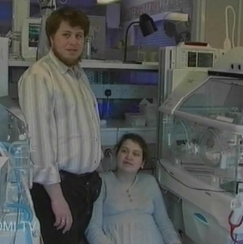 Счастливые родители Варвара и Димитрий