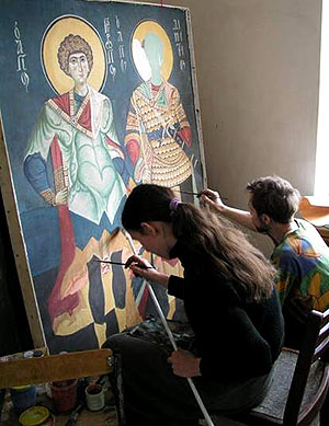 Студенты факультета Церковных художеств ПСТГУ за работой
