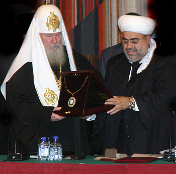 Фото - Ю. Клиценко, Седмица.Ru