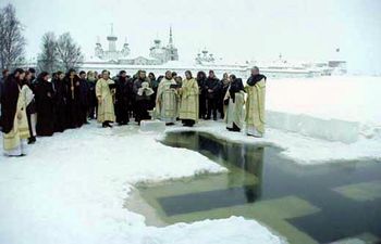 Водосвятный молебен на Святом озере (Соловецкий монастырь)