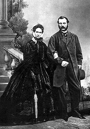 Император Александр II с супругой в день 25-летия брака, 1866 г.