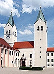 В баварском Фрайзинге молитвенно помянули жертв страшного пожара, случившегося 850 лет назад