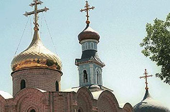 Купола православного храма в Ташкенте