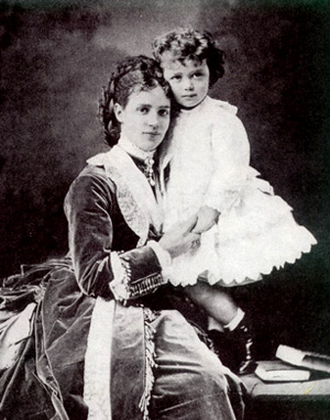 Мария Феодоровна с сыном Николаем