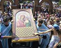 Автомобильный крестный ход с Коробейниковской иконой Божией Матери продолжается по Алтаю