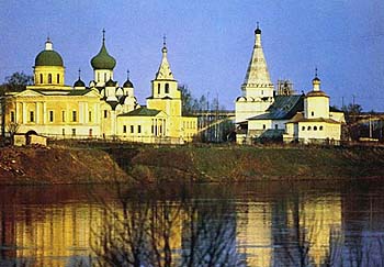 Г. Старица. Успенский монастырь