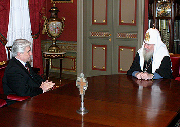 Фото - Ю. Клиценко, Седмица.Ru