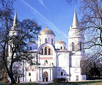 Спасо-Преображенский собор в Чернигове (1036 г.), где были обнаружены солнечные часы