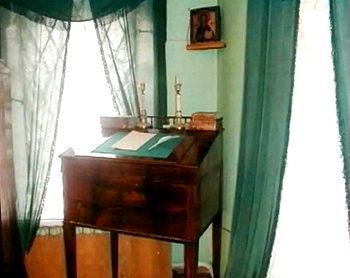 Конторка, за которой писал Н.В. Гоголь