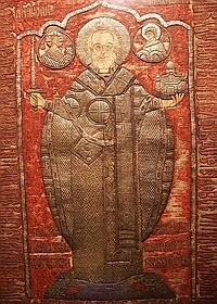 Св. Николай, шитая икона XVII в. ГИМ