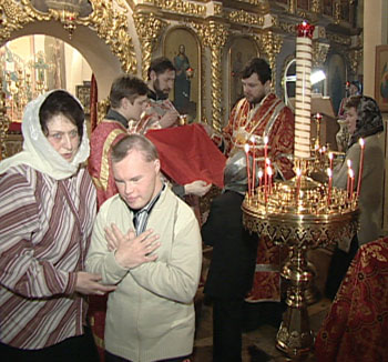 Божественная литургия на Крутицком подворье