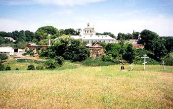 Свято-Троицкий монастырь в Дермани