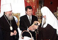 Состоялась встреча Его Святейшества с губернатором Калужской области А.Д.Артамоновым