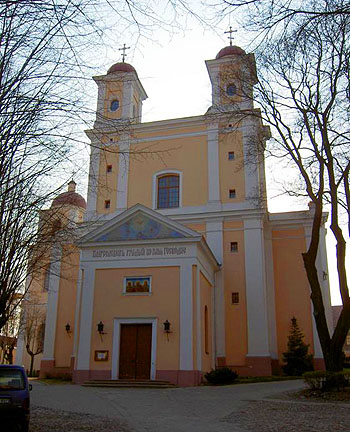 Вильнюс, Свято-Духовский мужской монастырь. Церковь Сошествия Святого Духа