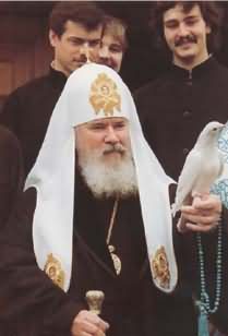 Патриарх Алексий в день праздника Благовещения в Кремле. Москва, 7 апреля 2001 г.