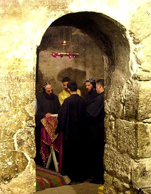 Богослужение в коптском монастыре
