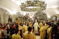 Святейший Патриарх Кирилл совершил богослужение на белградском подворье Русской Православной Церкви