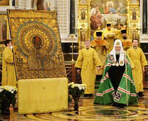 В день памяти святителя Николая Чудотворца Предстоятель Русской Церкви совершил Литургию в Храме Христа Спасителя в Москве