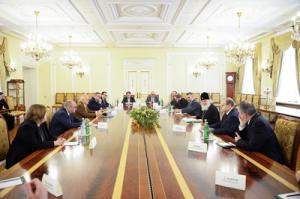 Святейший Патриарх Кирилл встретился с руководителями российских СМИ