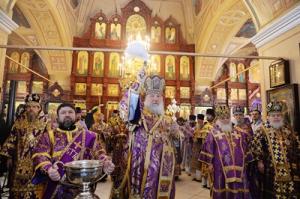 В Неделю 4-ю Великого поста Предстоятель Русской Церкви совершил освящение Воздвиженского храма на Чистом Вражке в Москве