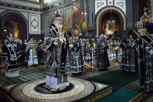 В среду Страстной седмицы Предстоятель Русской Церкви совершил Литургию в Храме Христа Спасителя в Москве
