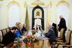 Святейший Патриарх Кирилл возглавил первое заседание Попечительского совета Костромского кремля