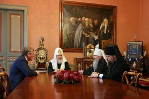 Состоялась встреча Святейшего Патриарха Кирилла с губернатором Кировской области и главой Вятской митрополии
