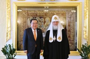 Состоялась встреча Святейшего Патриарха Московского и всея Руси Кирилла с Председателем Национального собрания Республики Корея
