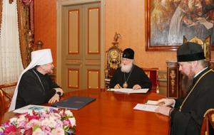 Святейший Патриарх Кирилл провел рабочую встречу с митрополитом Мурманским Митрофаном