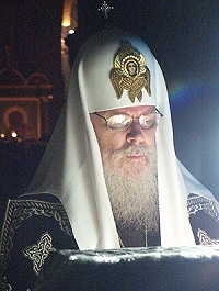 Предстоятель Русской Церкви совершил Великое повечерие с чтением Великого канона преподобного Андрея Критского в Преображенском храме в Переделкино и обратился с проповедью к прихожанам храма