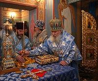 В праздник Казанской иконы Божией Матери и День народного единства Святейший Патриарх совершил Божественную литургию в новосвященном храме Рождества Иоанна Предтечи в Нижнем Новгороде В праздник Казанской иконы Божией Матери и День народного единства Святейший Патриарх совершил Божественную литургию в новосвященном храме Рождества Иоанна Предтечи в Нижнем Новгороде