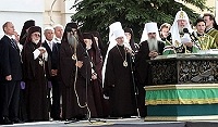 Святейший Патриарх и Президент России приняли участие в продолжающихся торжествах в Сарове