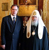 Состоялась встреча Святейшего Патриарха Московского и всея Руси Алексия II с Министром культуры и массовых коммуникаций РФ А.С.Соколовым Состоялась встреча Святейшего Патриарха Московского и всея Руси Алексия II с Министром культуры и массовых коммуникаций РФ А.С.Соколовым
